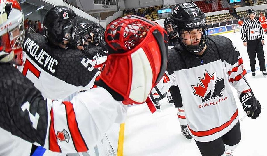 П'ятьох хокеїстів збірної Канади звинуватили в сексуальному насильстві